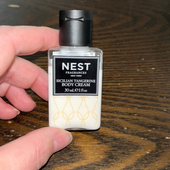 Nest Fragrances Sicilian Tangerine Body Cream Mini - Picture 1 of 3
